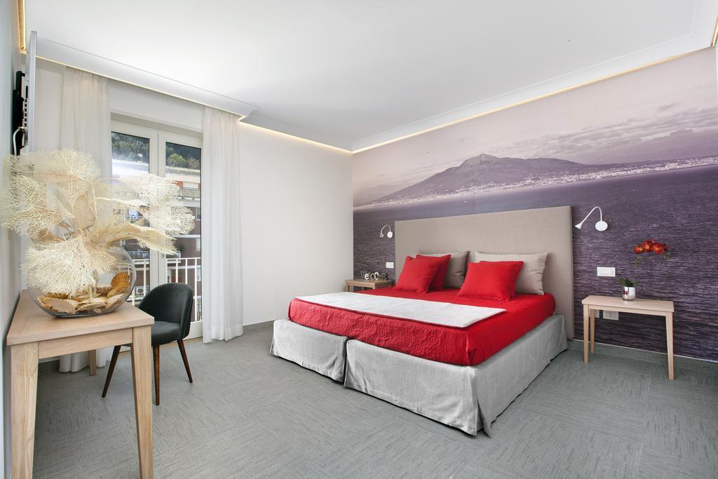 Ulisse Apartment Сорренто Екстер'єр фото
